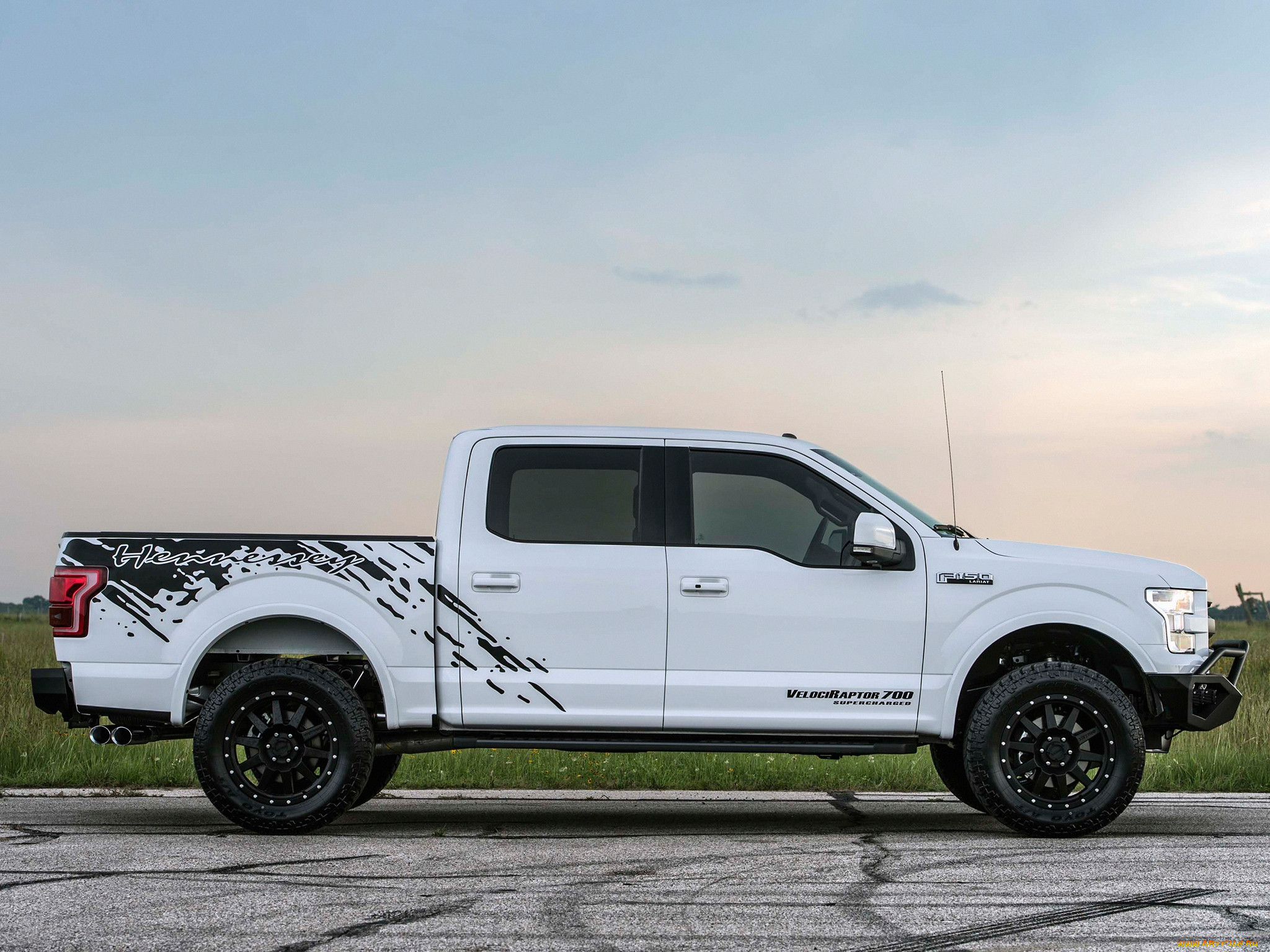 , ford, supercharged, velociraptor, 700, hennessey, 2016